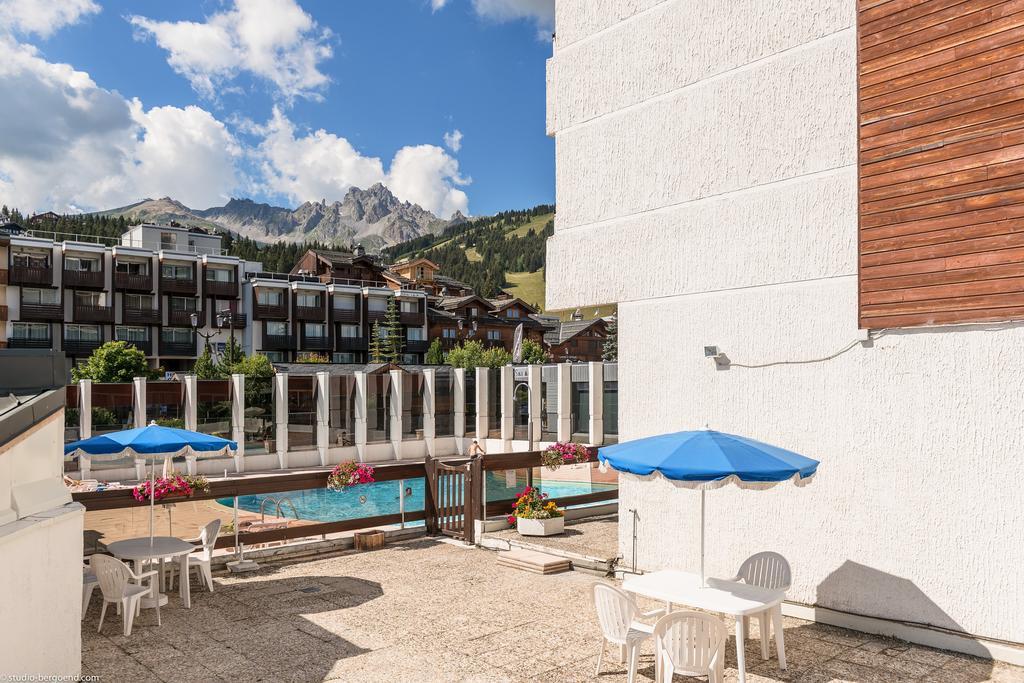 Residence Pierre & Vacances Les Ecrins Courchevel Exterior photo